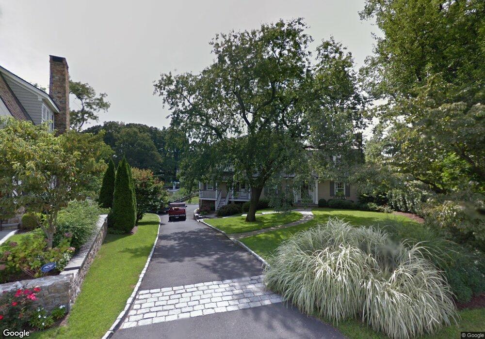 21 Shoalpoint Ln, Riverside, CT 06878 - photo 1