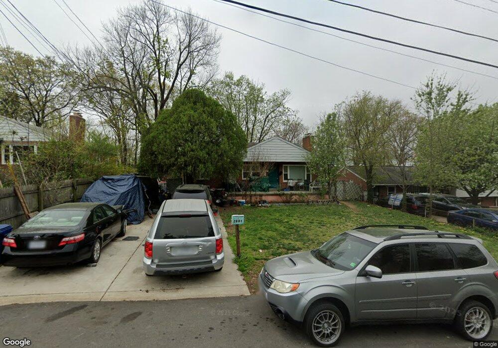 2801 James Dr, Alexandria, VA 22303 - photo 1