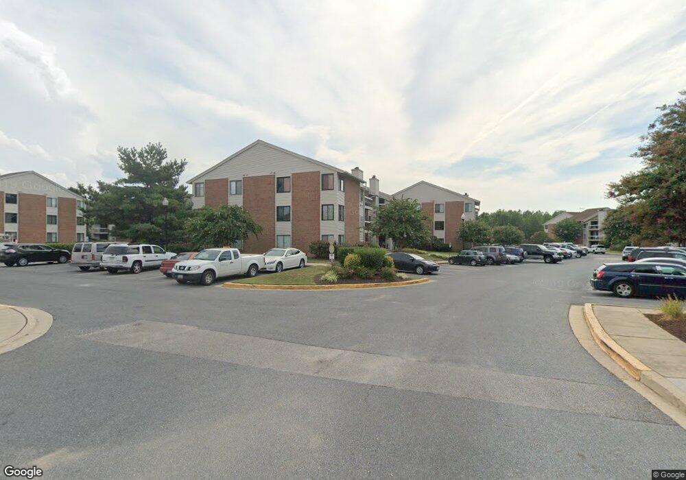1105 Castle Harbour Way unit 2C, Glen Burnie, MD 21060 - photo 1