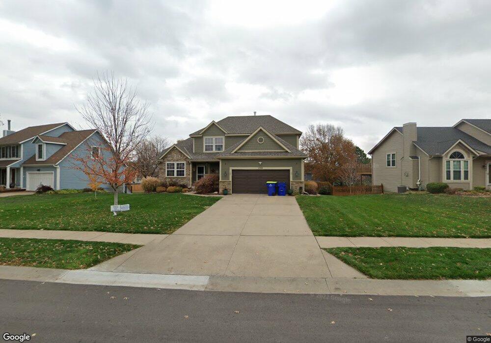 5749 Belmont Dr, Shawnee, KS 66226 - photo 1