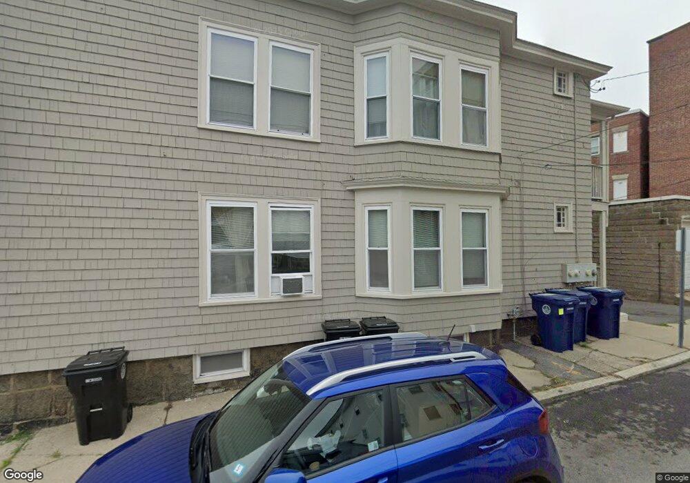 14 Pond St, Salem, MA 01970 - photo 1