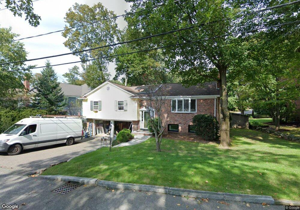 20 W Chardon Rd, Winchester, MA 01890 - photo 1