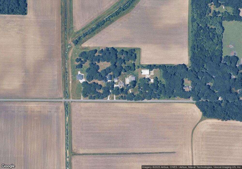 121 E 900 S, Kouts, IN 46347 - photo 1