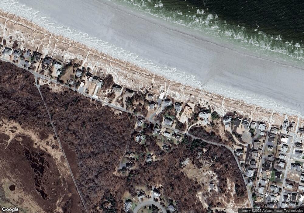 21 Wingaersheek Rd, Gloucester, MA 01930 - photo 1