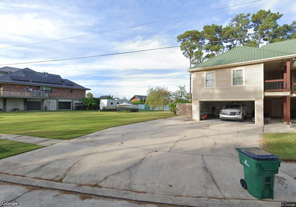 223 W Camellia Dr, Slidell, LA 70458 - photo 1