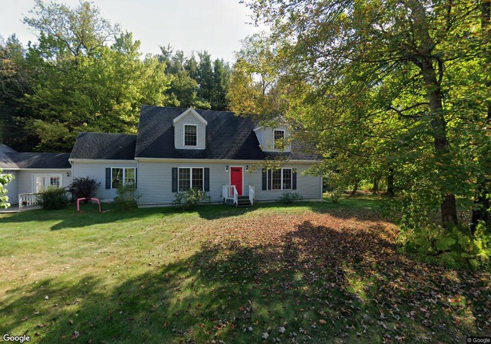 1372 Giddings St, North Springfield, VT 05150 - photo 1