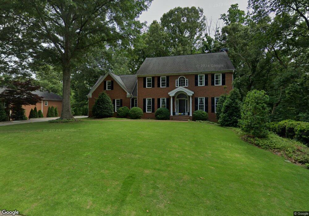 2095 Azalea Dr, Roswell, GA 30075 - photo 1