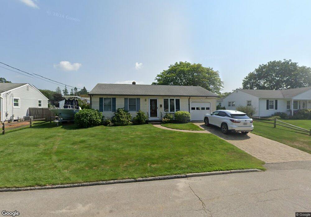 18 Ferncrest Dr, Riverside, RI 02915 - photo 1