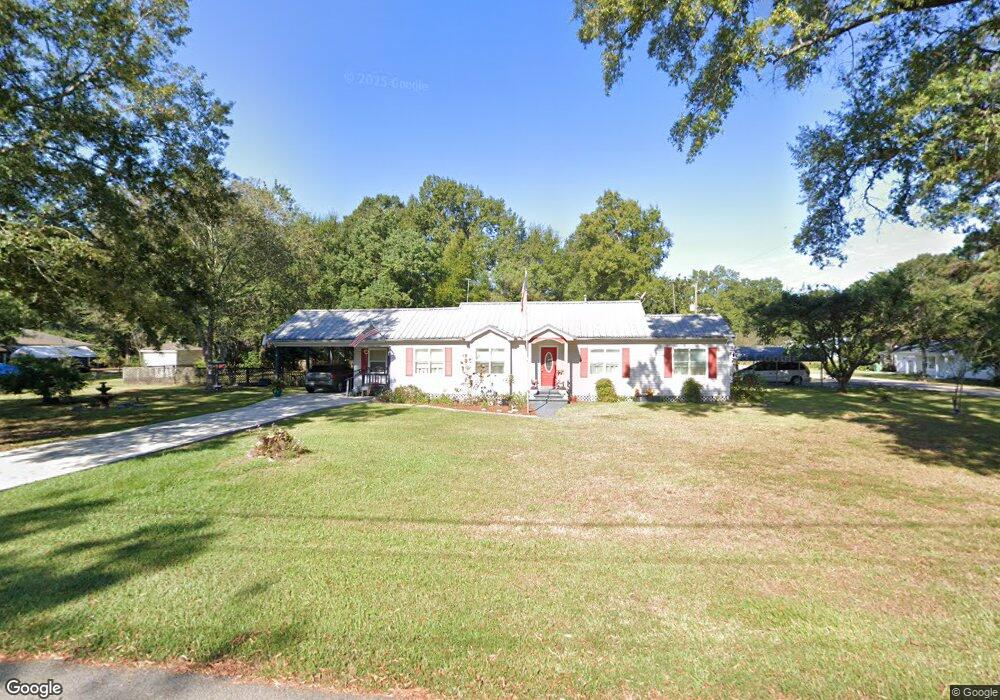 719 N Magnolia St, Picayune, MS 39466 - photo 1