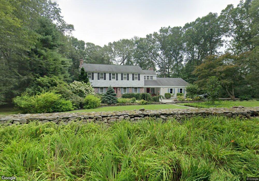 12 Hurdle Fence Dr, Avon, CT 06001 - photo 1