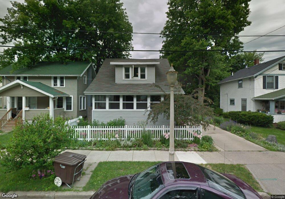 211 Westmoreland Ave, Lansing, MI 48915 - photo 1