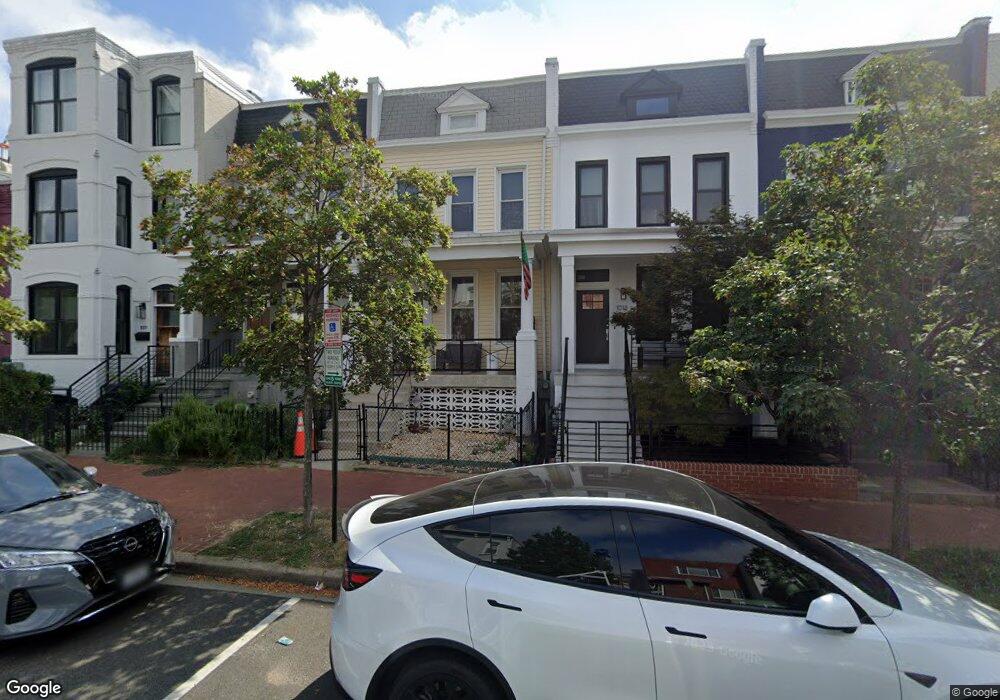 1015 4th St NE, Washington, DC 20002 - photo 1