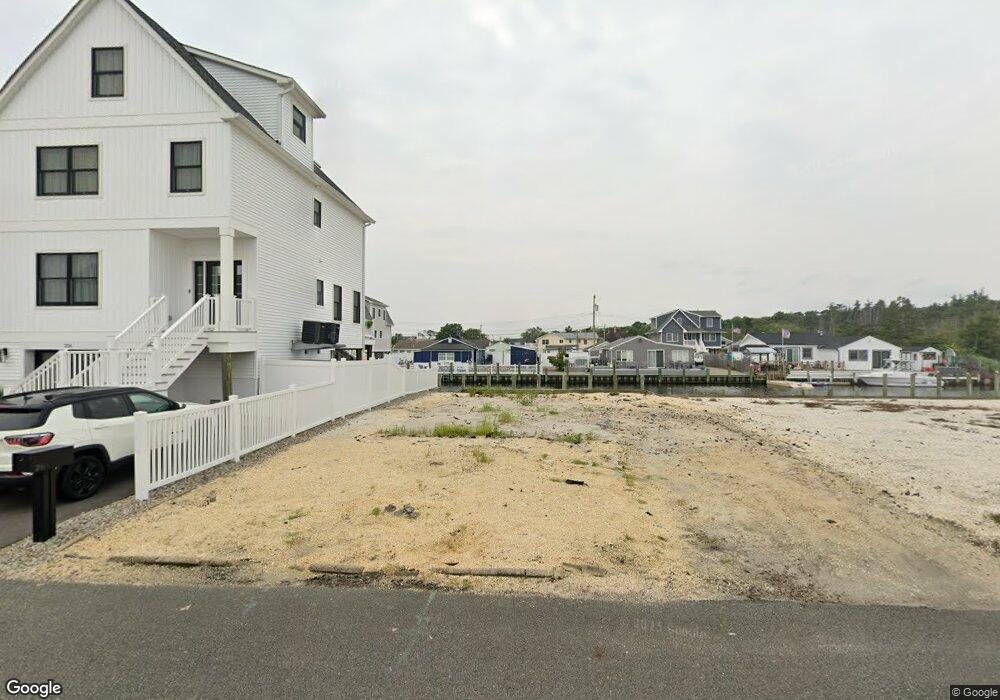 214 Evergreen Dr, Bayville, NJ 08721 - photo 1