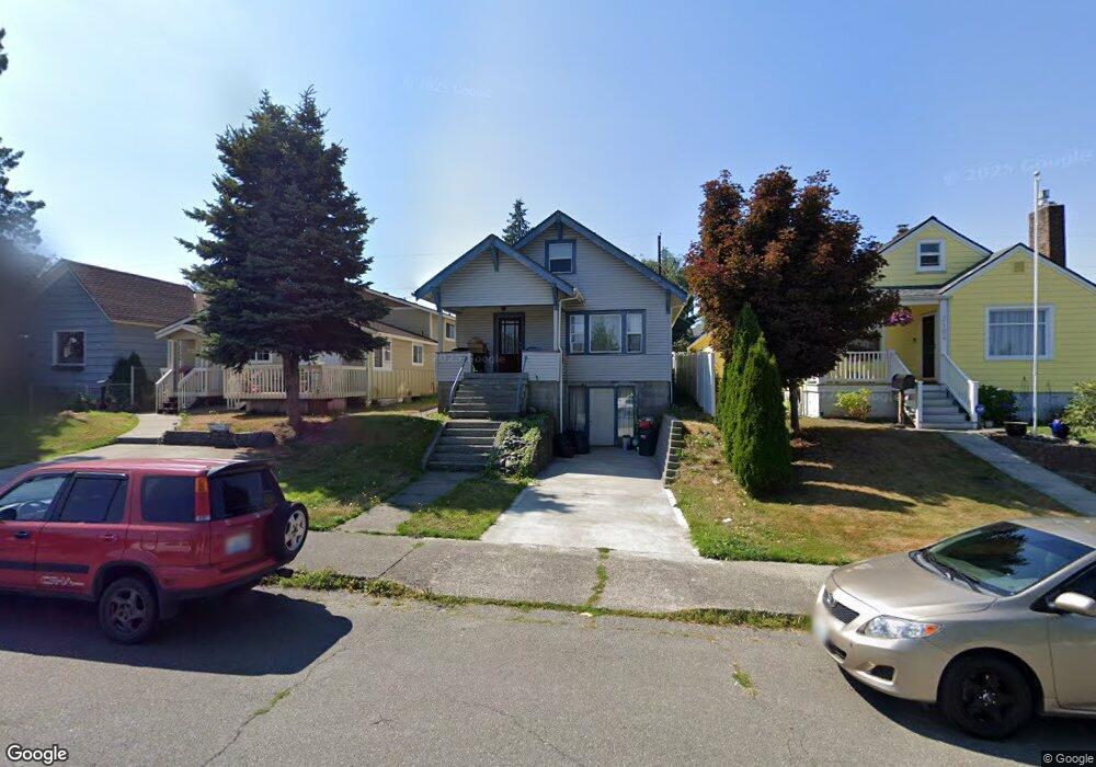 2106 Oakes Ave, Everett, WA 98201 - photo 1