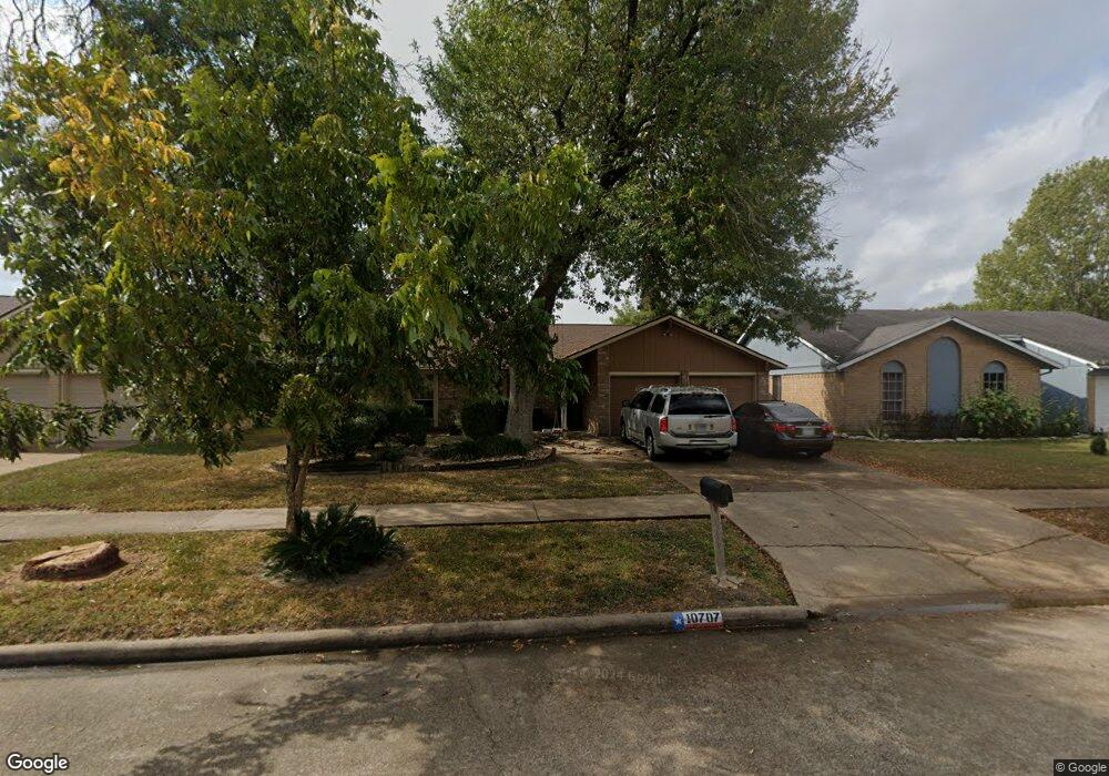 10707 Mackenzie Dr, Houston, TX 77086 - photo 1