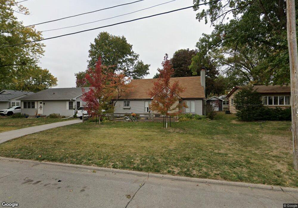 602 S 13th Ave W, Newton, IA 50208 - photo 1