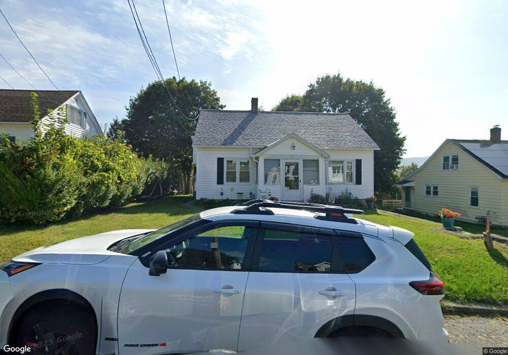 3 Oak Ln, Adams, MA 01220 - photo 1