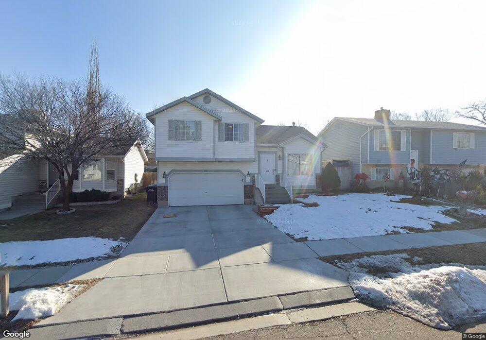 4931 Wake Robin Dr, West Jordan, UT 84081 - photo 1