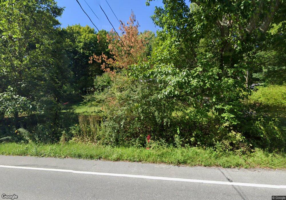 939 Stoneleigh Ave, Carmel, NY 10512 - photo 1