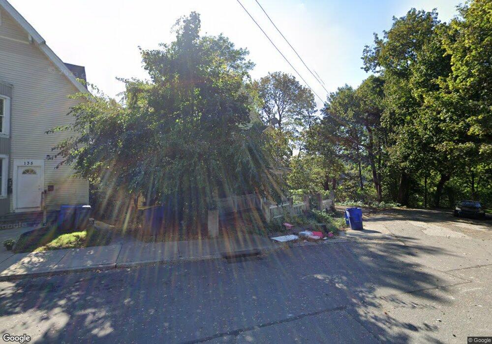 141 Waterville St unit 2, Waterbury, CT 06710 - photo 1