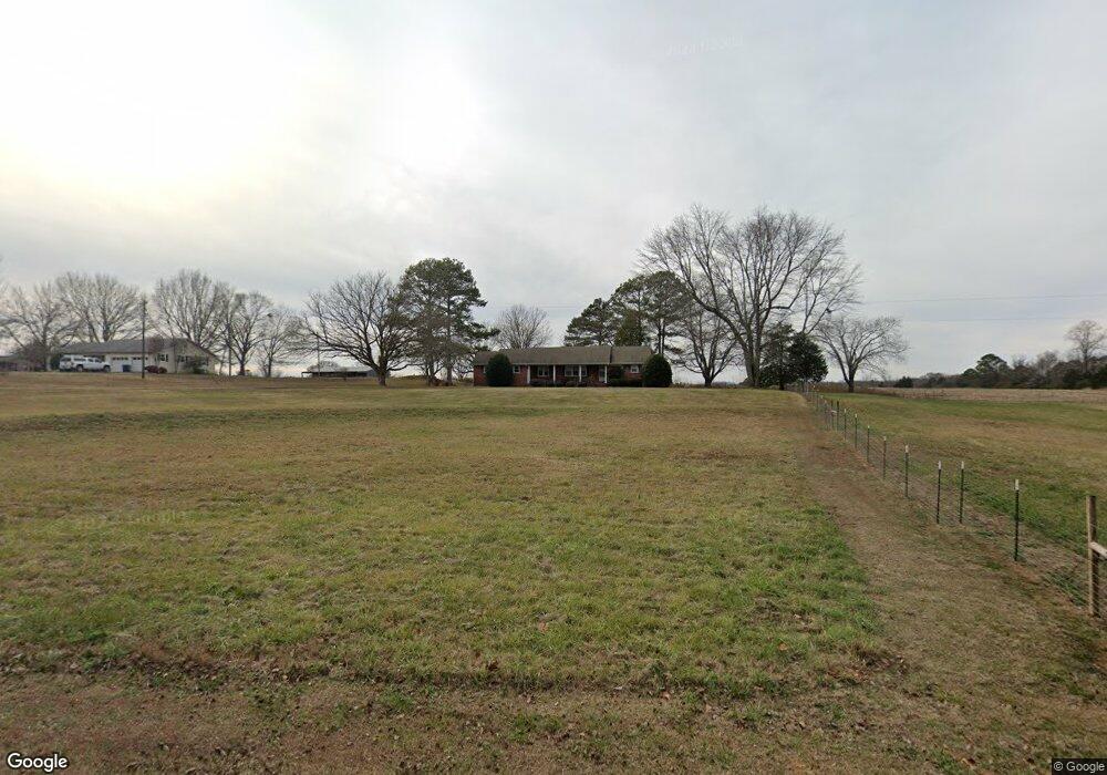 511 Segler Rd, Grant, AL 35747 - photo 1
