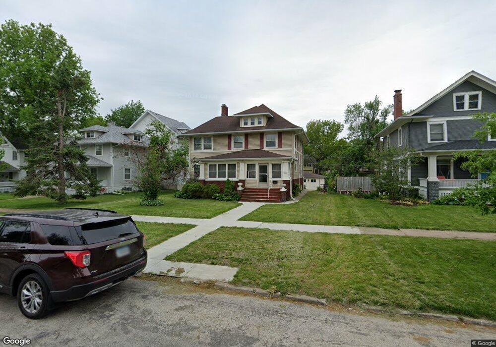 2021 4th Ave SE, Cedar Rapids, IA 52403 - photo 1