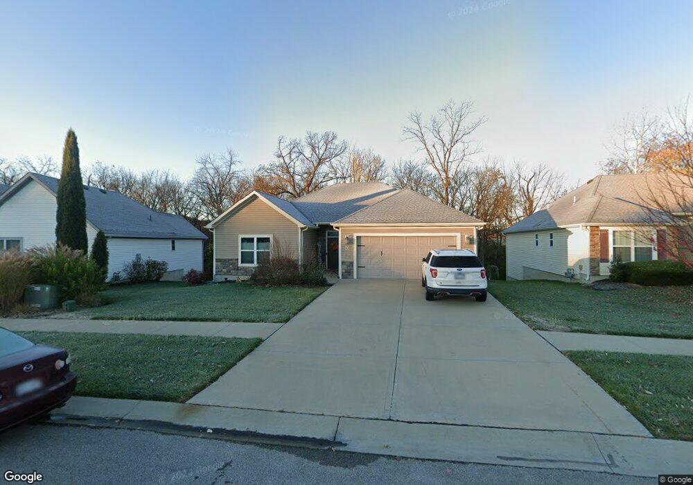 83 Continental Dr, Lansing, KS 66043 - photo 1