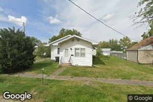 305 E 4th St, Hedrick, IA 52563