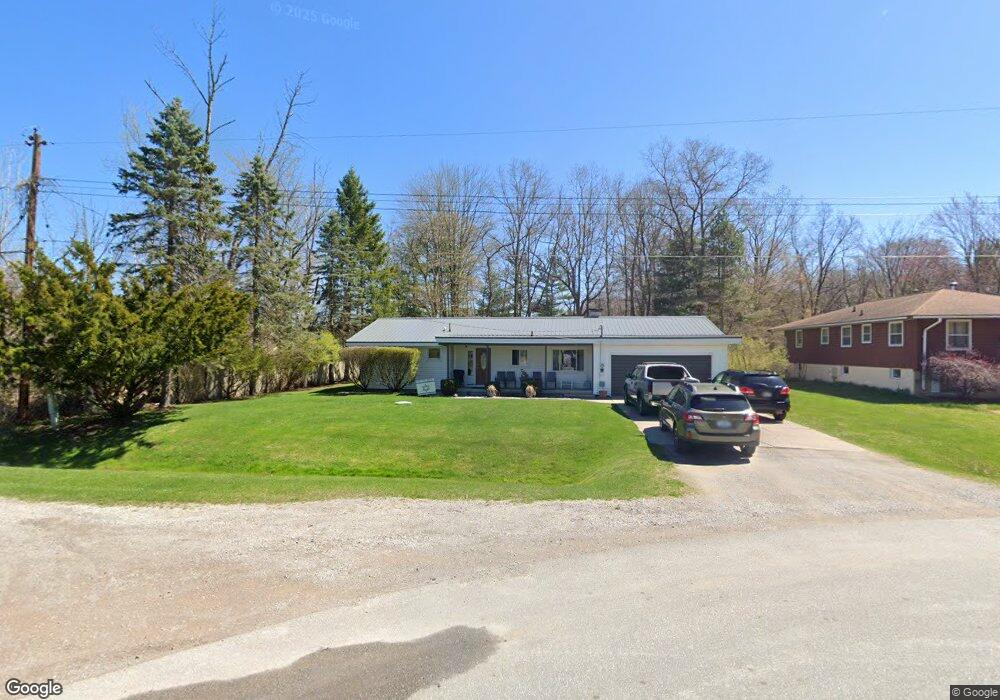 31 Cheryl Dr, Midland, MI 48640 - photo 1