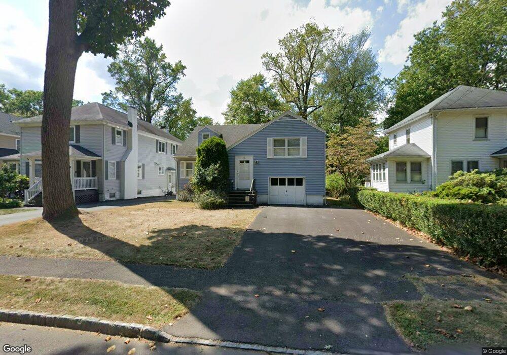 10 Glannon Rd, Livingston, NJ 07039 - photo 1