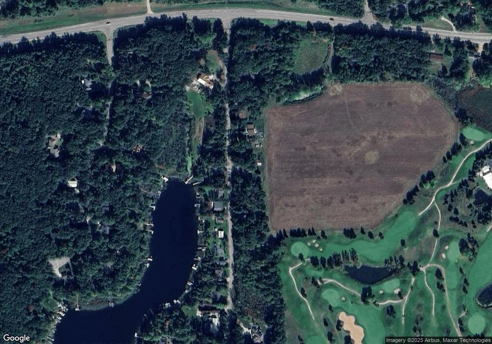 N3040 Otter Dr, Waupaca, WI 54981 - photo 1