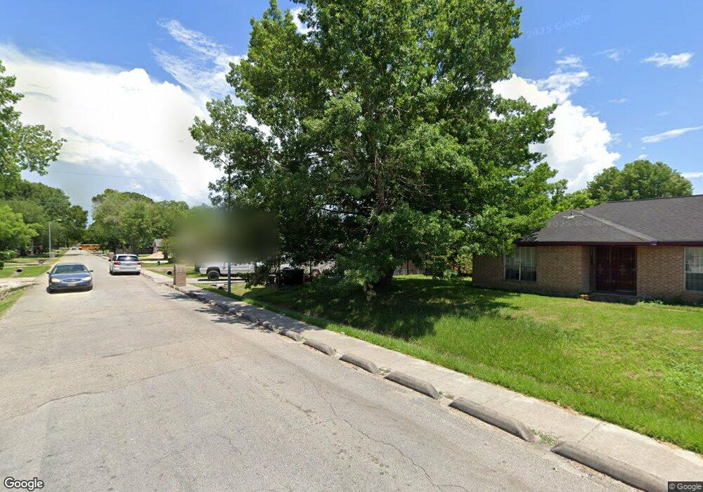 2903 Ellington St, Houston, TX 77088 - photo 1