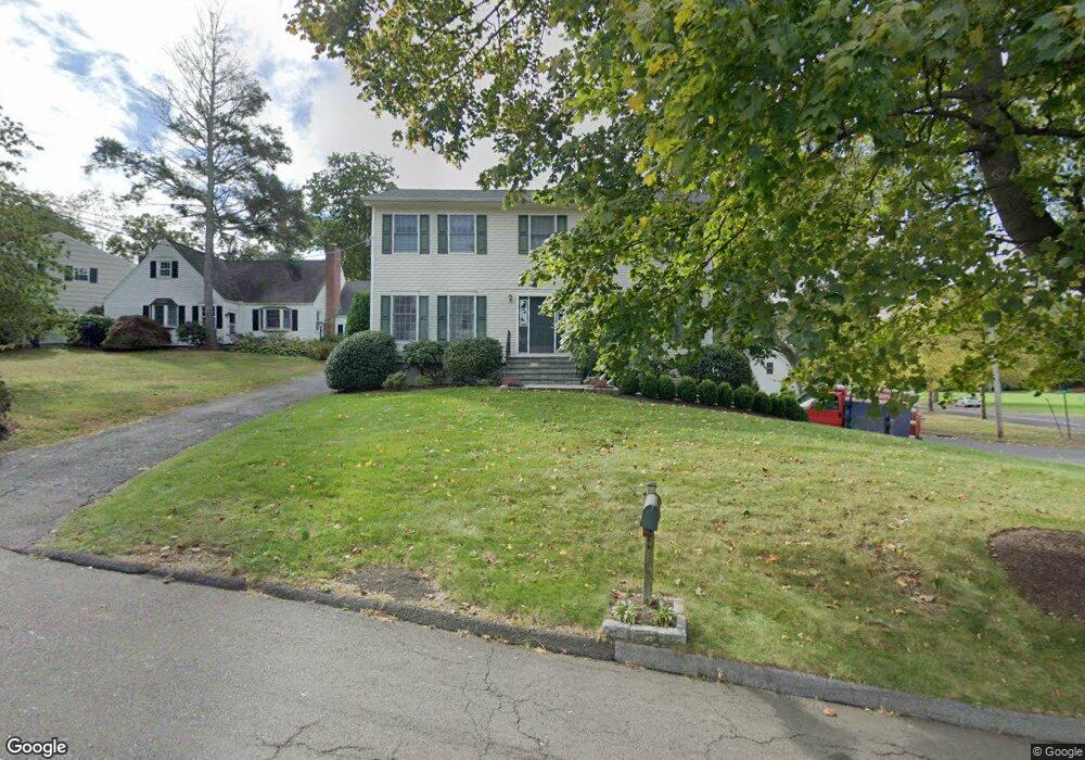 2 Maplewood Dr, Cos Cob, CT 06807 - photo 1