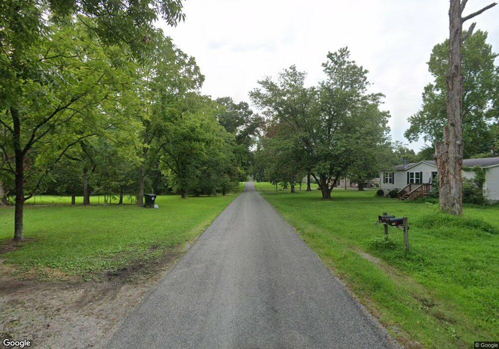 T1027 Park Ave, Victoria, VA 23974 - photo 1