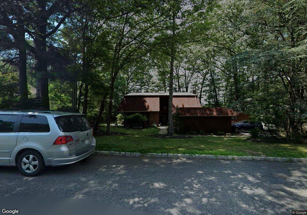 17 Stockbridge Ave, Suffern, NY 10901 - photo 1