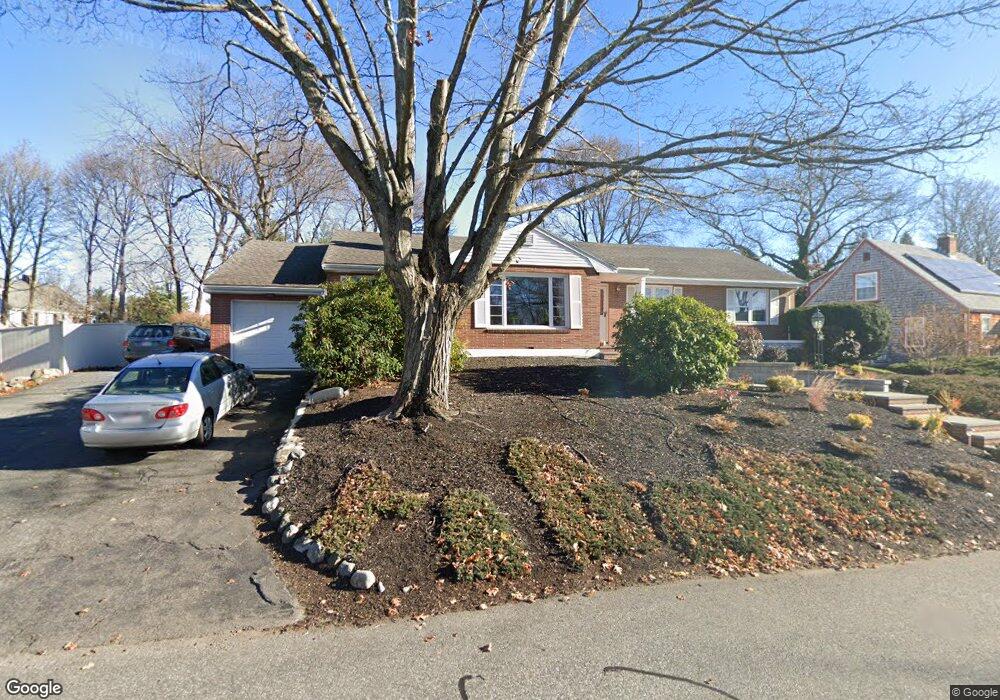 20 Ledyard Rd, Winchester, MA 01890 - photo 1