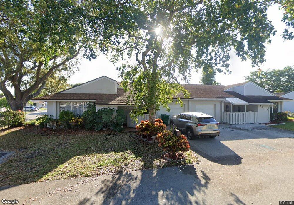 8614 Bridle Path Ct unit 215, Davie, FL 33328 - photo 1