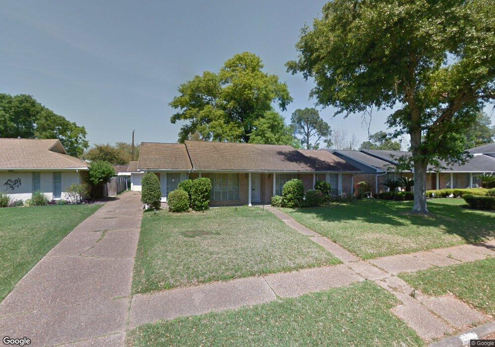 8315 Garden Parks Dr, Houston, TX 77075 - photo 1