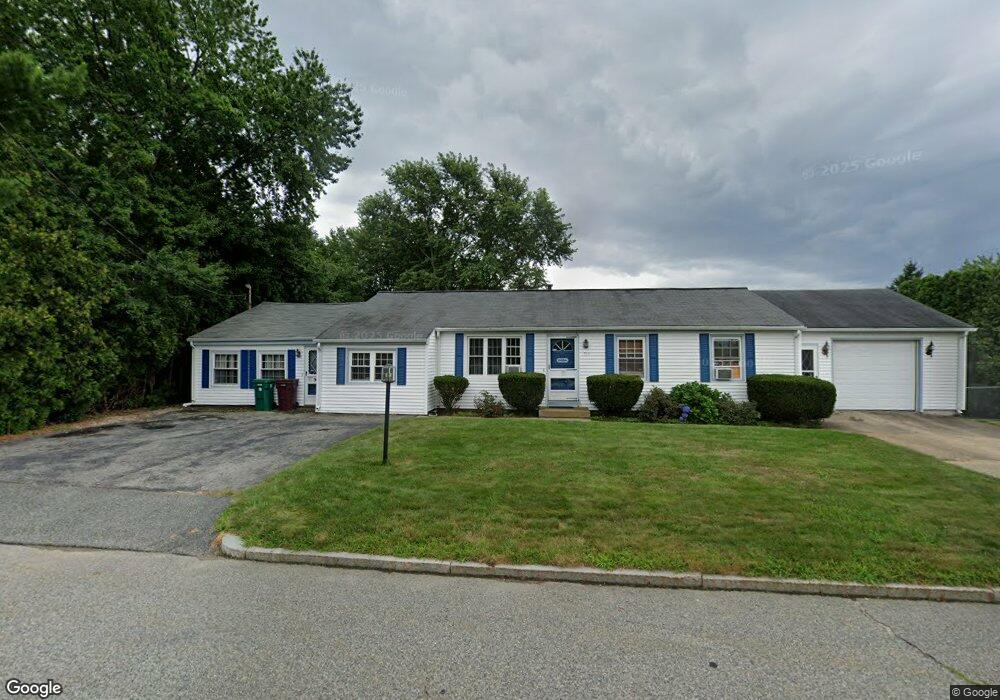 511 Grandview Ave, Woonsocket, RI 02895 - photo 1