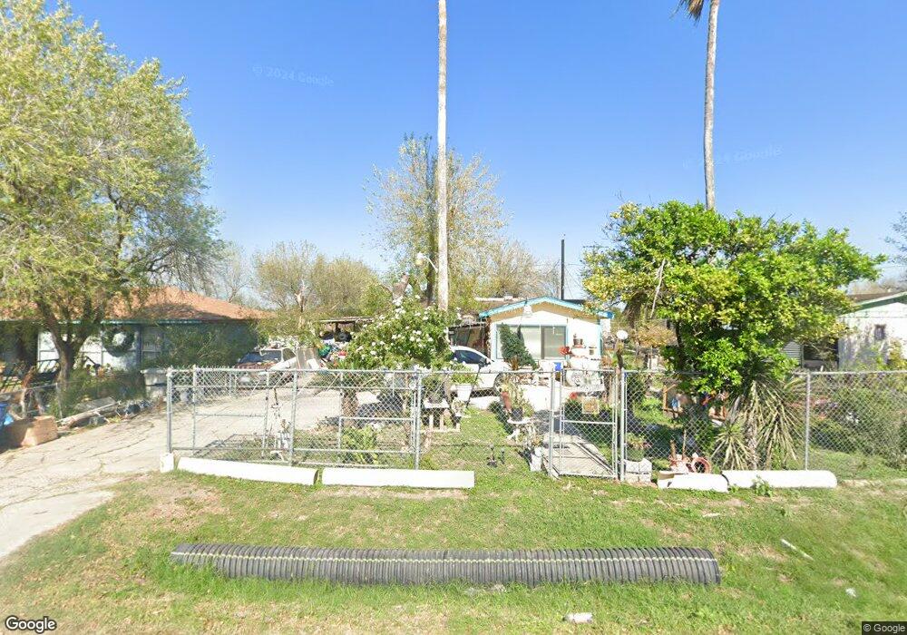 1521 N De la Rosa Dr, Donna, TX 78537 - photo 1