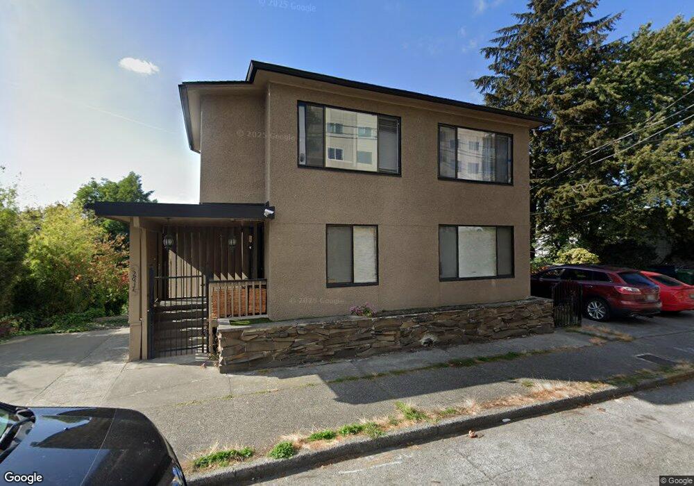 2617 14th Ave W unit 2, Seattle, WA 98119 - photo 1