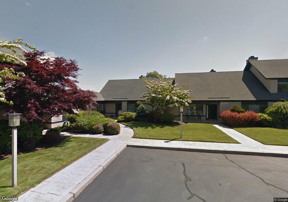 4 Blindbrook Dr unit 106, Narragansett, RI 02882 - photo 1