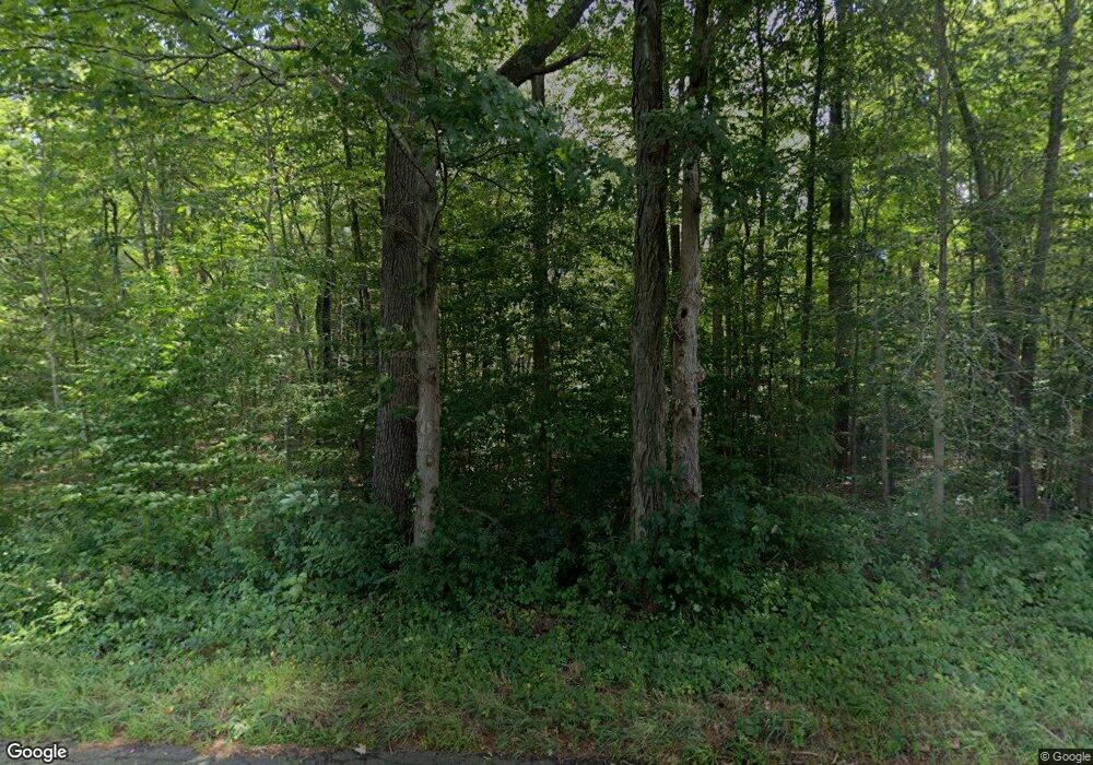 1029 Hoop Pole Rd, Guilford, CT 06437 - photo 1