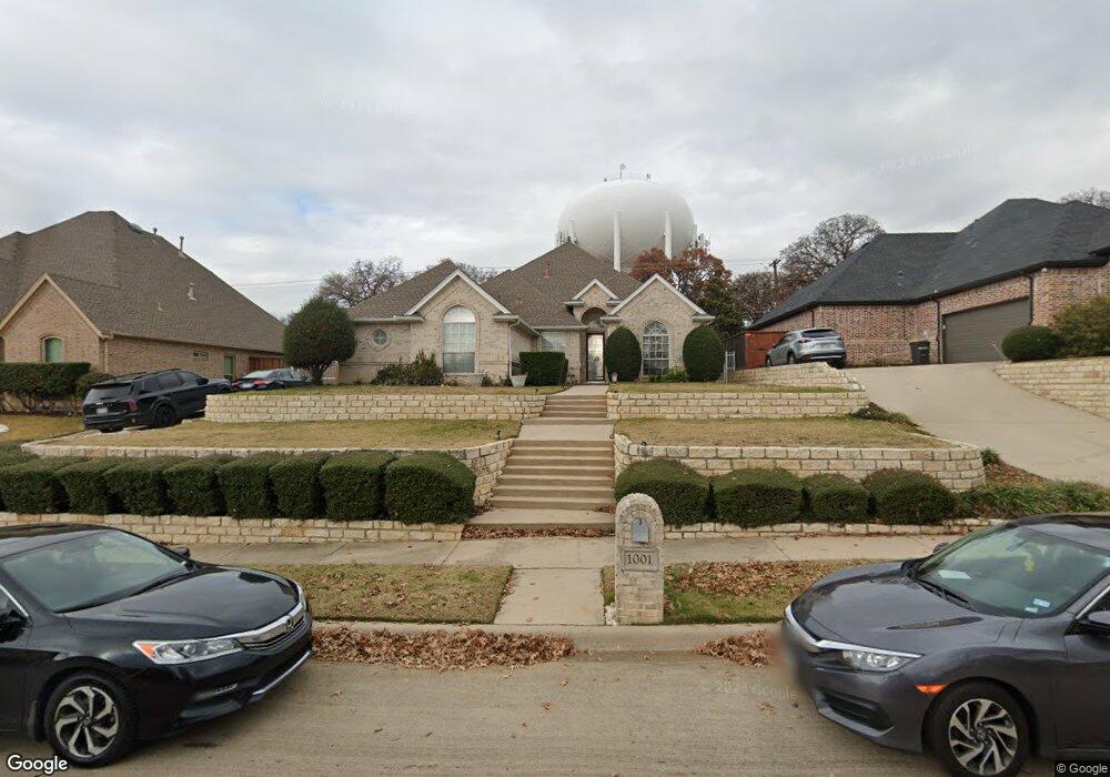 1001 Crestview Dr, Bedford, TX 76021 - photo 1