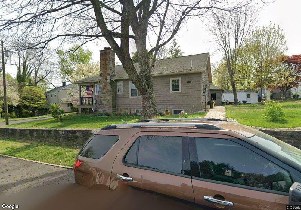 135 Maple Ave, Belmont Hills, PA 19004 - photo 1