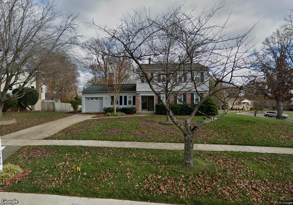 17613 Shamrock Dr, Olney, MD 20832 - photo 1