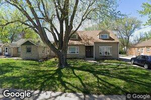 1924 53rd St, Des Moines, IA 50310