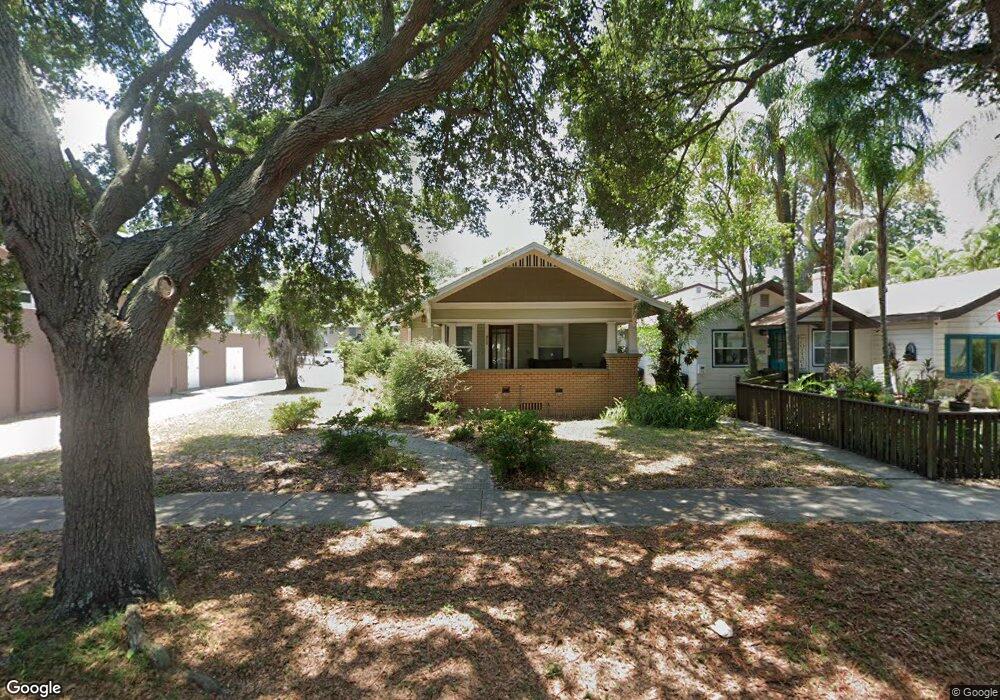920 Jackson St N, Saint Petersburg, FL 33705 - photo 1