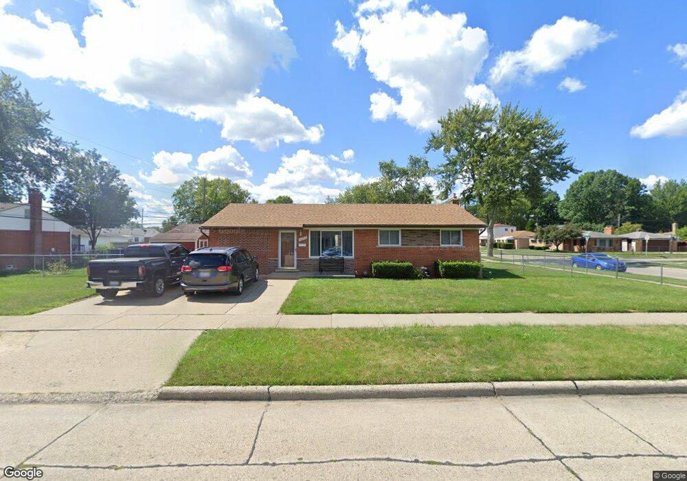 16093 Dugan St, Roseville, MI 48066 - photo 1
