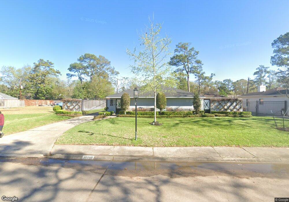 10210 Sugar Hill Dr, Houston, TX 77042 - photo 1